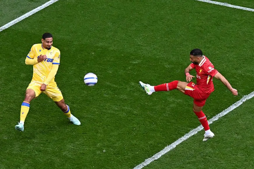 صلاح يتألق ويحقق تعادل مذهل ضد كريستال بالاس في ليلة تتتويج ليفربول بالدوري الإنجليزي
