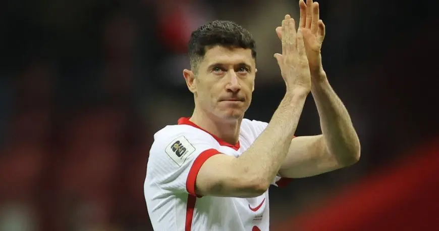 لن تصدق لماذا ليفاندوفسكي يغيب عن منتخب بولندا!