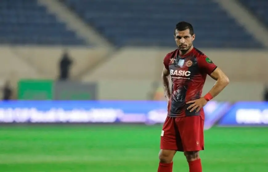 سر كواليس محادثات الزمالك مع نجم تنزاني.. هل سيعود طارق حامد؟