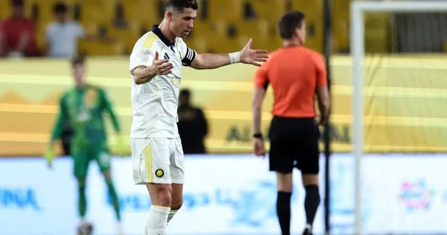 “سوق انتقالات زعيم آسيا يشتعل: لن تصدق الاتفاق الذي يخطط رونالدو والنصر له!”