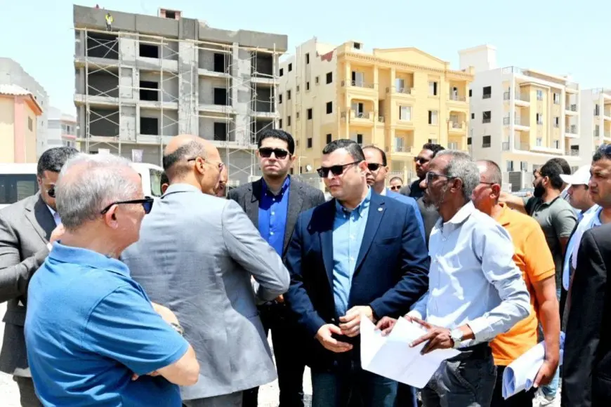 وزير الإسكان يكشف عن زيارته للمحاور الرئيسية في العاصمة الإدارية والقاهرة الجديدة!