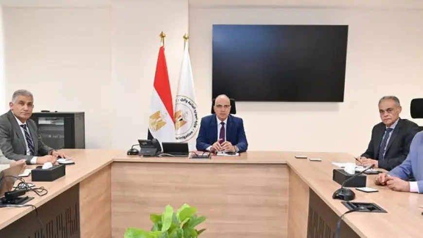 وزير الري يعلن خطة ضخمة لإعادة تأهيل ترعة وادي النقرة ومحطات الرفع! اكتشف النظام الجديد لمكافحة الأعشاب الفعال الذي سيغير كل شيء!
