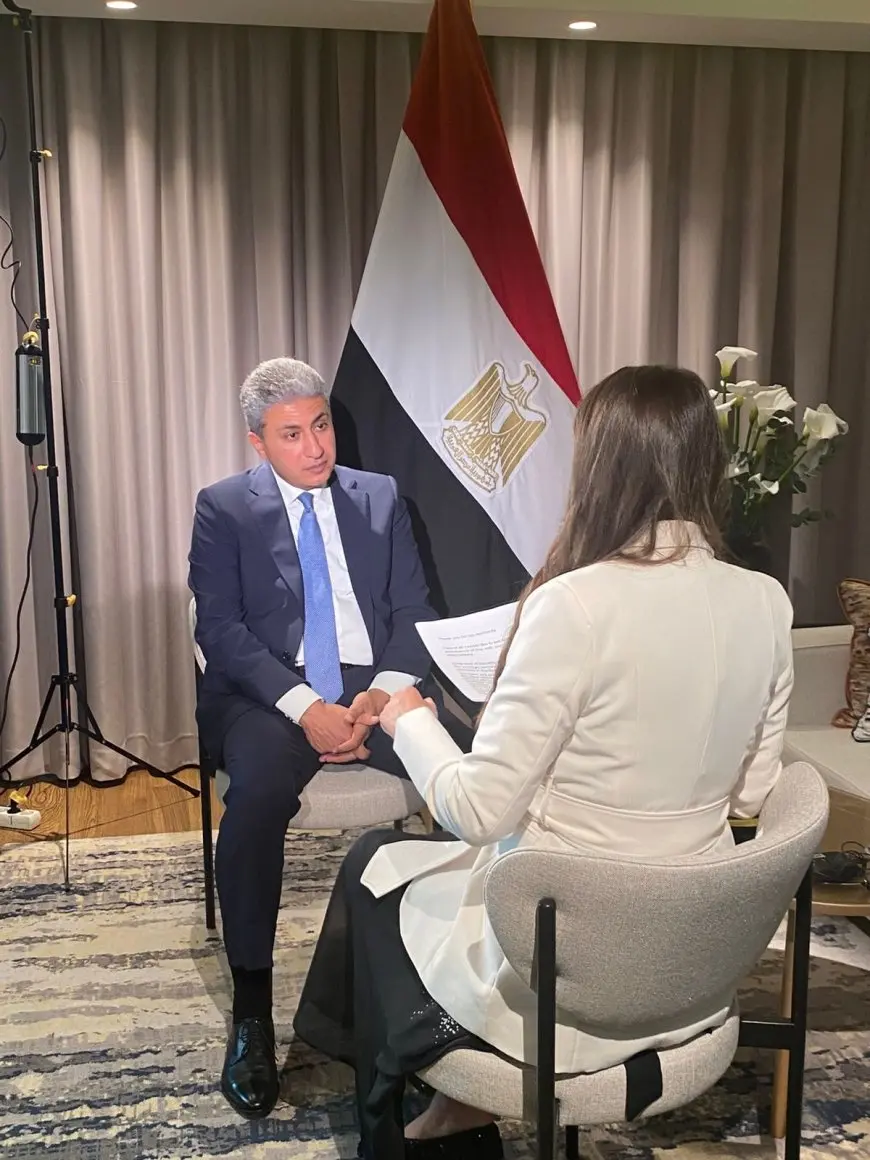 وزير الآثار يفتتح أبواب الحوار الإعلامي في صربيا!