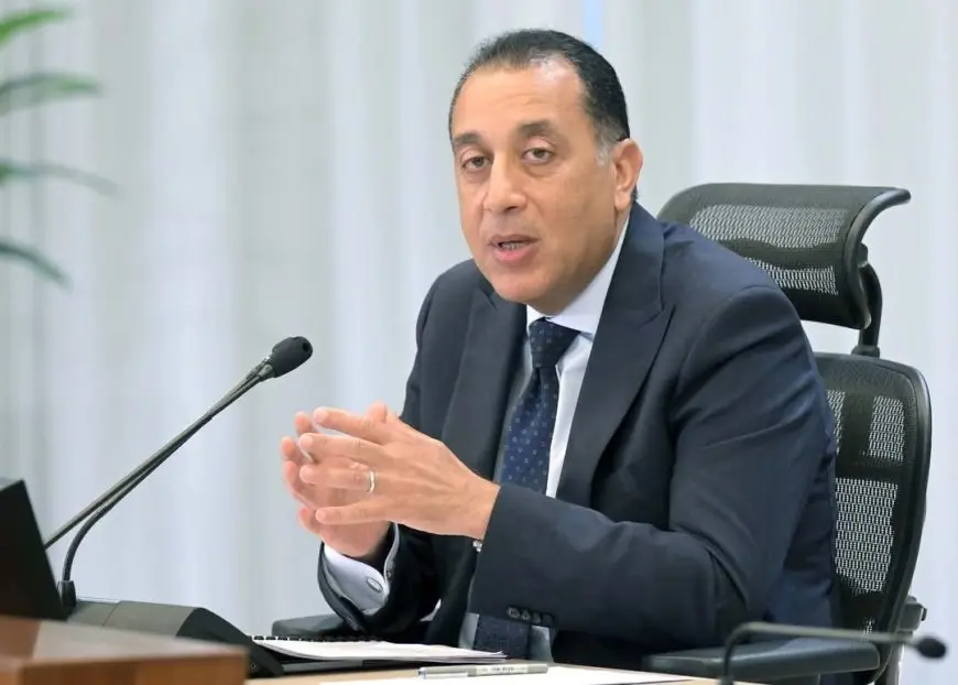 مفاجأة.. مدبولي يفتتح مقر جديد لجهاز حماية المستهلك في القاهرة الجديدة!