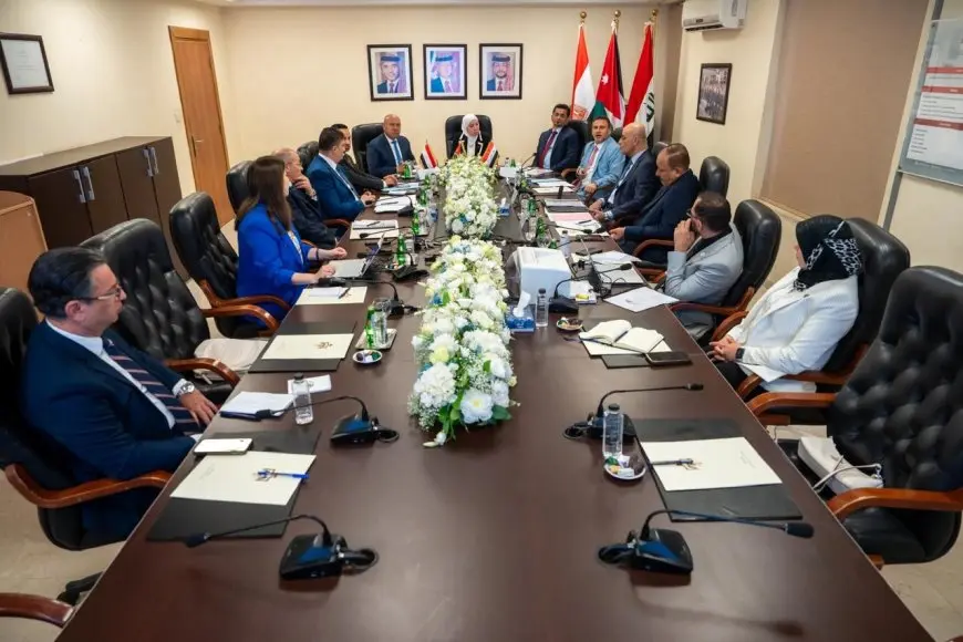 الوزير كامل يلتقي بشركة الجسر العربي في عمان: تفاصيل الاجتماع الحصرية!