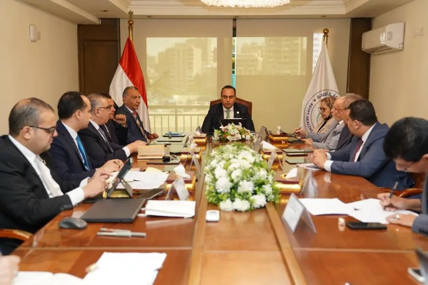 تحقيق الجديد: تعيين الدكتور أمير محمود التلواني مديرًا تنفيذيًا للهيئة العامة للرعاية الصحية لعام واحد!