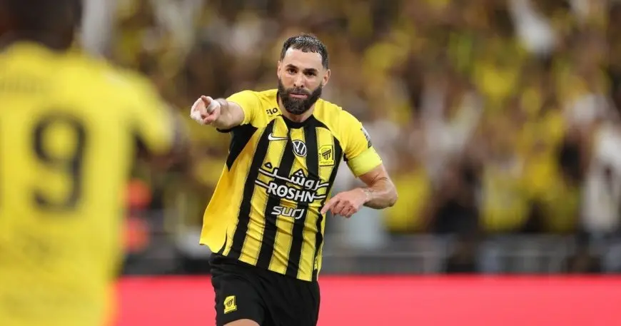 بالصور: زملاء بنزيما يقودونه للفوز ورايكوفيتش يكشف سراً خطيراً لجماهير الاتحاد