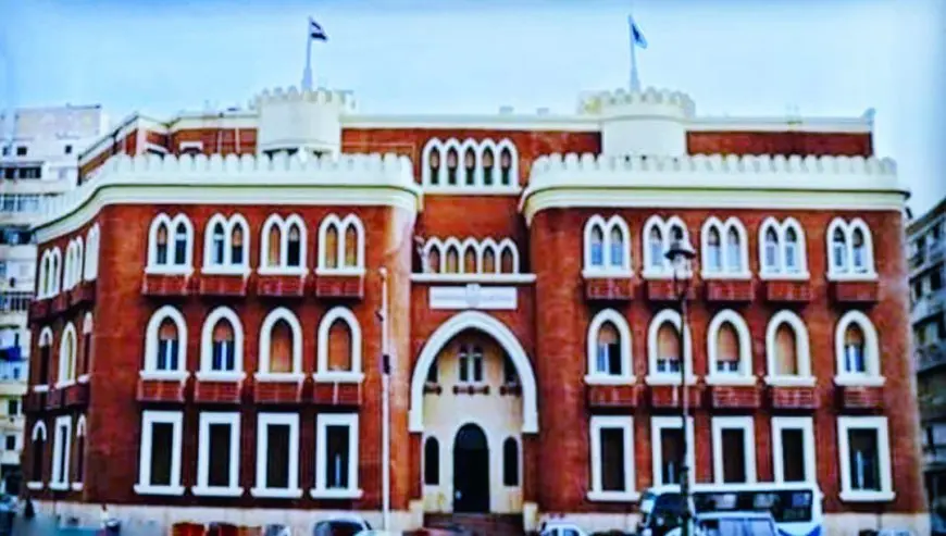تفوقوا على الطقس السيئ! كليات جامعة الإسكندرية تعلن تأجيل الامتحانات!