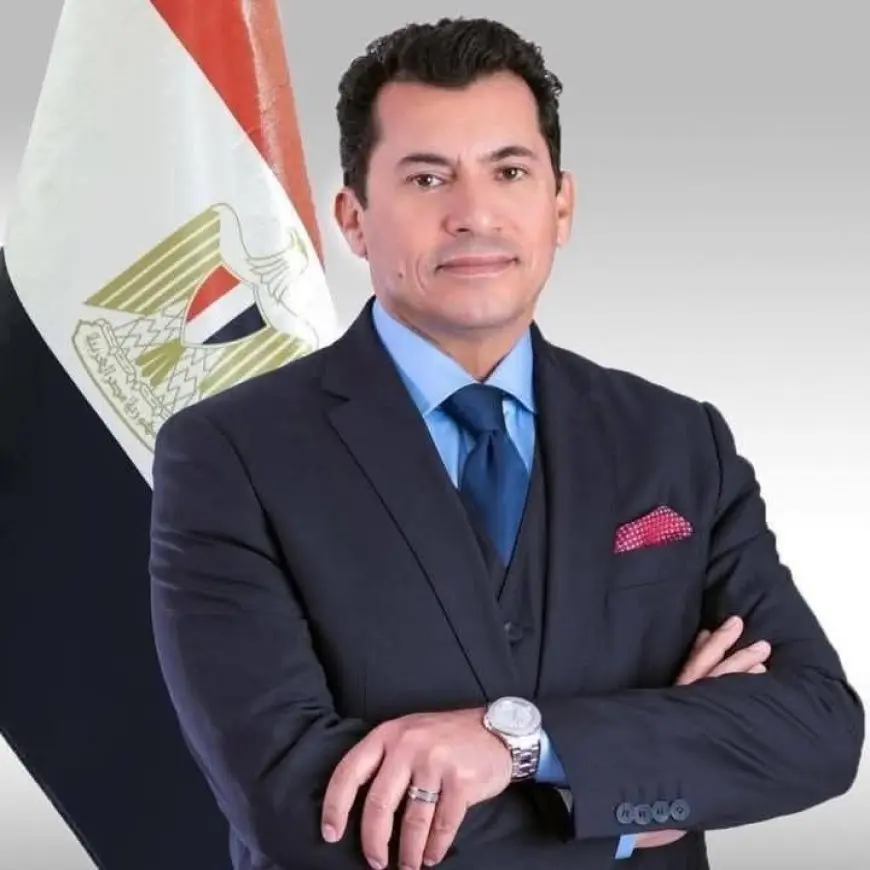وزير الرياضة يفاجئ الجميع بتحركاته المفاجئة في مديرية الإسكندرية بعد تأثر المنشآت بالعواصف!