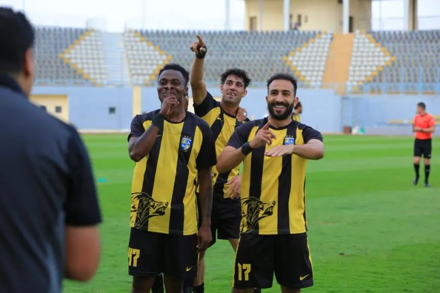بالفيديو: الأهلي يُهنئ المقاولون العرب بعودتهم إلى الدوري الممتاز!