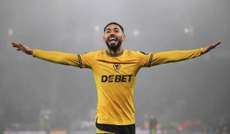 بالصور: صفقة القرن! مانشستر يونايتد يحصل على توقيع نجم عالمي جديد!