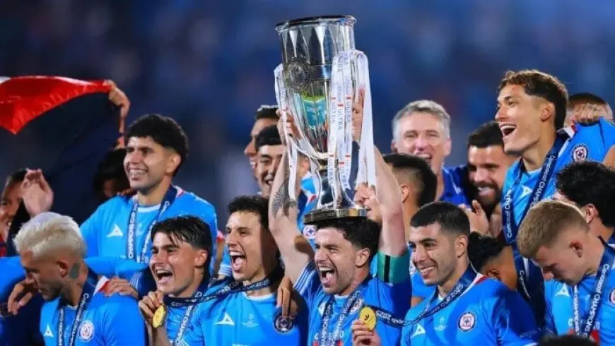 كروز أزول يدهش فانكوفر ويفوز بلقب دوري أبطال كونكاكاف بفوز ساحق بخماسية!