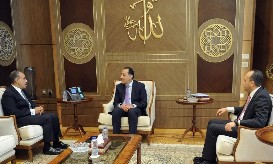 “مدبولي يكشف عن سر جلب الاستثمارات الأمريكية إلى مصر، اكتشفه الآن!”