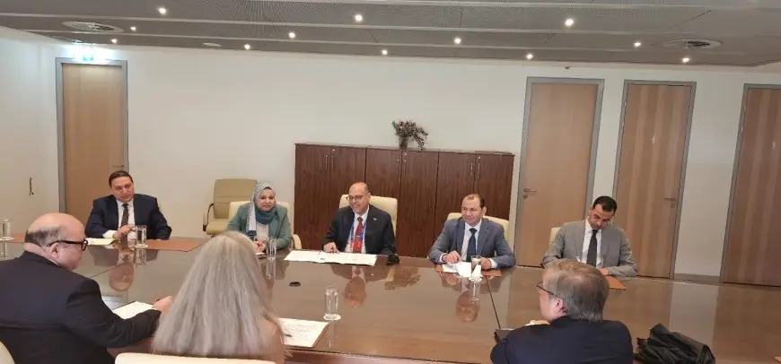 وزير العمل يبحث سبل تعزيز التعاون مع رئيس الاتحاد العالمي للتوظيف في هذه المجالات