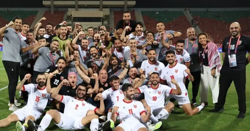 صورة نادرة! منتخب الأردن يحقق إنجاز تاريخي ويتأهل إلى كأس العالم لأول مرة على الإطلاق