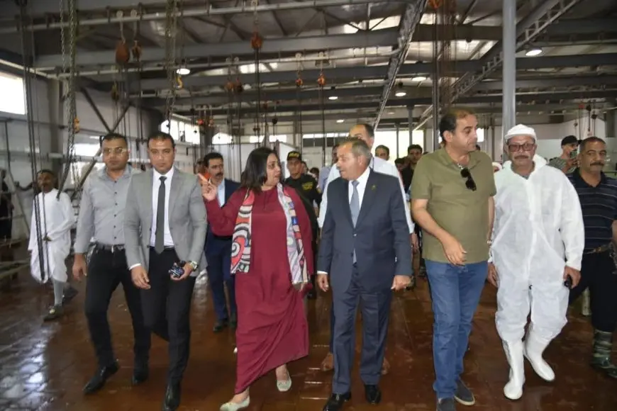 مفاجأة مثيرة: محافظ بورسعيد يكشف عن زيارته السرية لمجزر المحافظة!