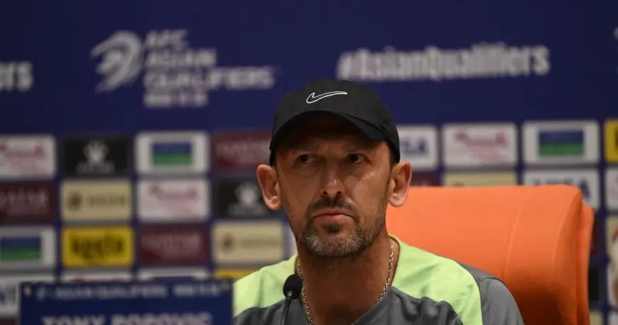 مفاجأة كبيرة: مدرب أستراليا يتوقع الفوز على المنتخب السعودي القوي!