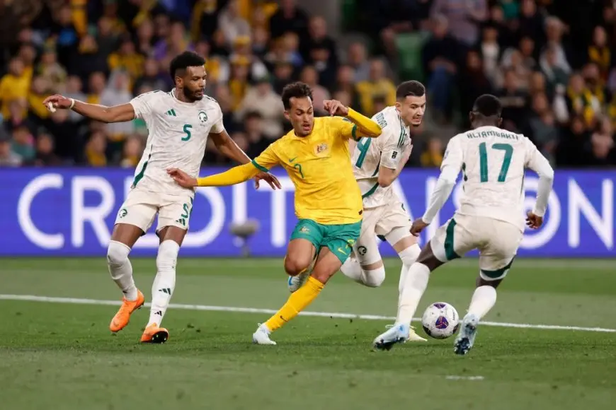 مواجهات ساخنة اليوم: منافسة قوية بين السعودية وأستراليا في تصفيات كأس العالم!