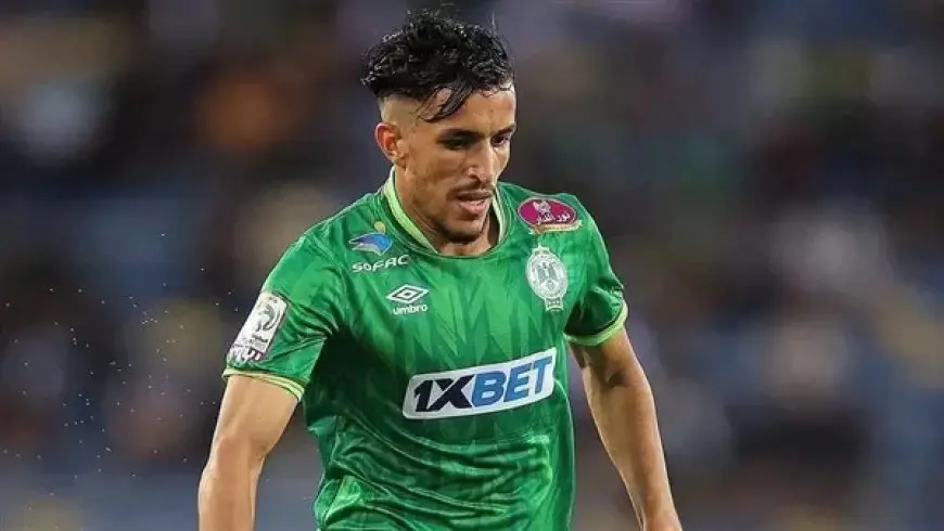 صدمة للزمالك: الرجاء يُجدد عقد أفضل ظهير أيمن في الدوري المغربي!