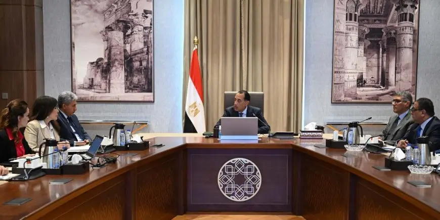 رئيس الوزراء يفاجئ الجميع بتحقيق إنجاز ساحق في تطوير زيارة أهرامات الجيزة!