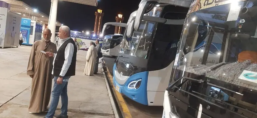 انطلاق مغامرة مثيرة: عودة أولى رحلات حجاج الحج السياحي البري