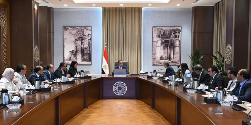رئيس الوزراء يكشف عن خطة سرية لتعداد السكان في 2027 – لن تصدق ما يخطط له!