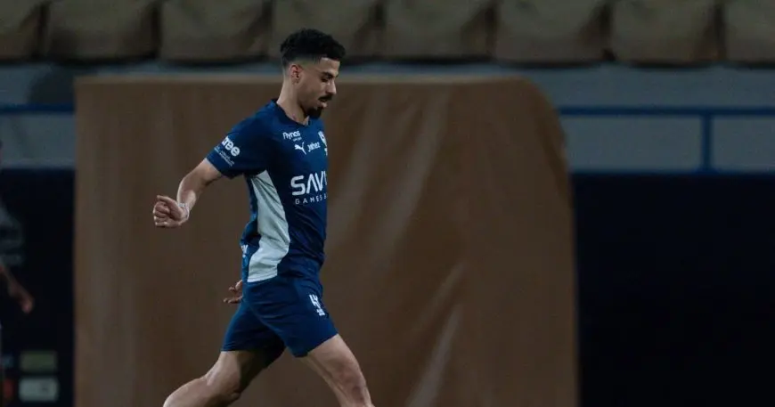 قائمة الهلال السعودي تحتل الصدارة في كأس العالم للأندية: تعرف على نجوم الفريق البارزين!