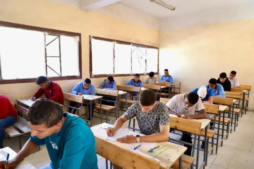 813 ألف طالب يواجهون امتحانات الثانوية العامة غدًا.. شاهد كيف تستعد التعليم لمحاربة الغش!