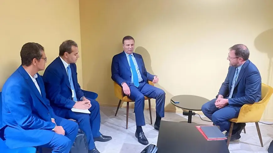 وزير الزراعة يعقد لقاءً حاسمًا لتعزيز صيد الأسماك مع هيئة البحر المتوسط
