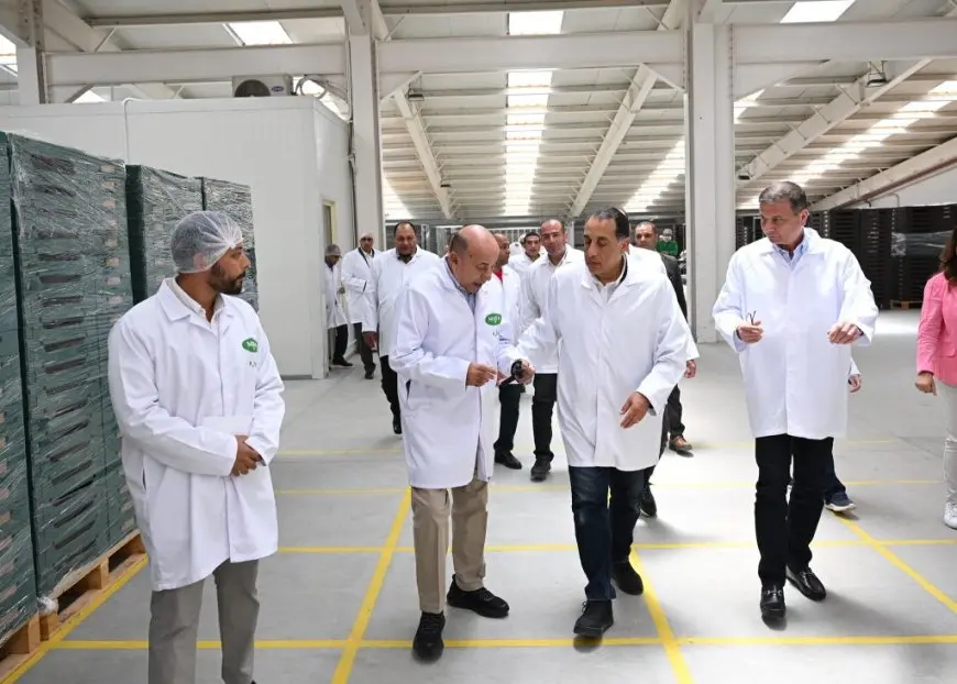 رئيس الوزراء يكشف عن خطة سرية لتطوير الزراعة في البلاد! اكتشف كيف تسعى الحكومة لدعم التوسع الزراعي!