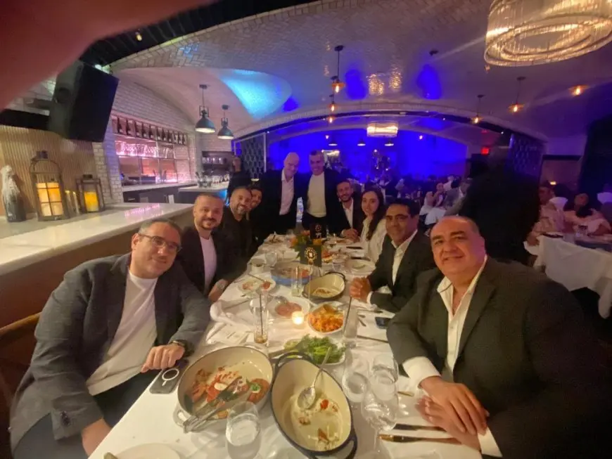 بالفيديو.. شاهد أعضاء مجلس إدارة الأهلي يحتفلون في حفل عشاء الفيفا بمناسبة انطلاق مونديال الأندية!