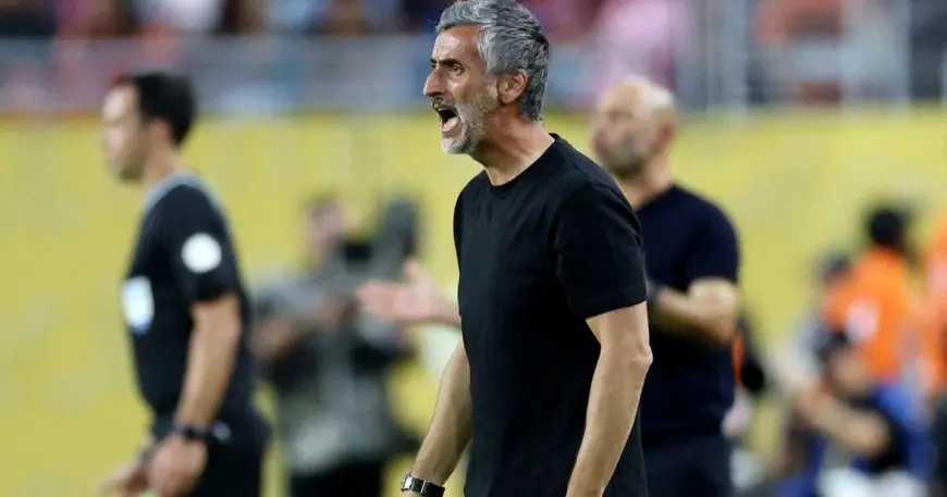 سر مدرب الأهلي ريفيرو يفوق المألوف!