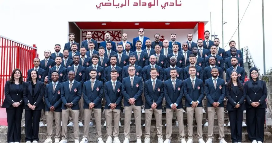 “موعد ناري بين فريقي الوداد ومانشستر سيتي في كأس العالم للأندية! تعرفوا على القنوات الناقلة وتفاصيل اللقاء الحاسم”
