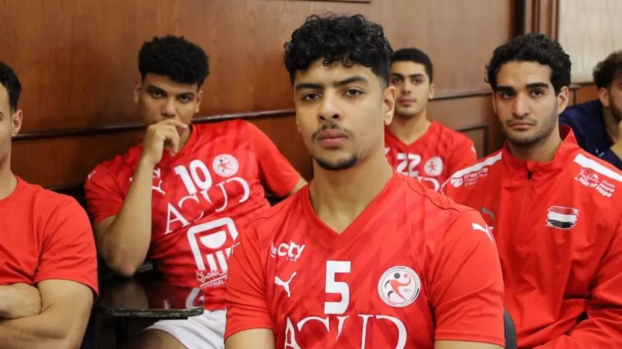 وصول بعثة شباب اليد إلى بولندا لتحقيق الفوز في بطولة العالم!