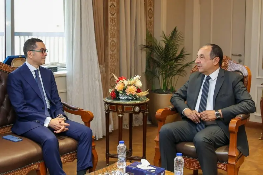 وزيرا الاقتصاد والاستثمار يفتحان آفاق جديدة للاستثمار في قطاع النسيج والغزل!