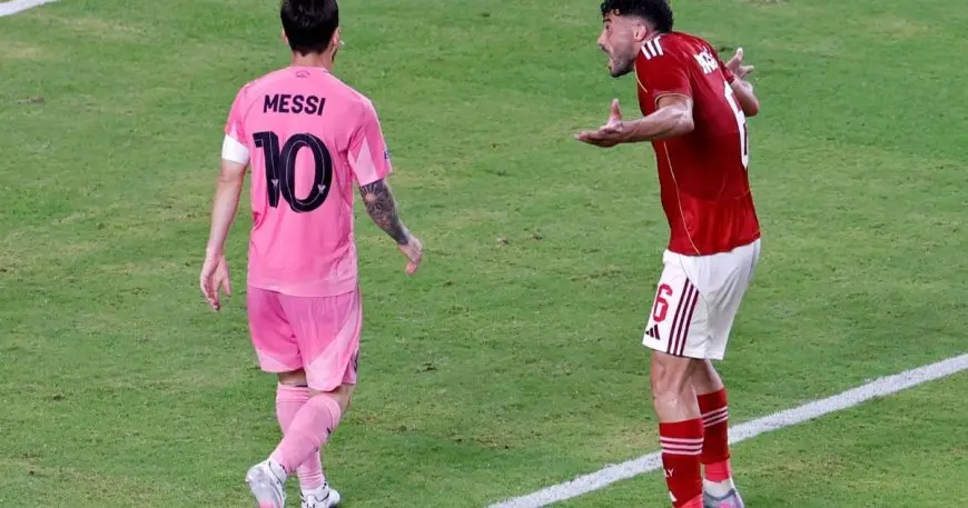 مدافع الأهلي يكشف عن مشادته بـ ميسي! اكتشف السبب الذي جعل الجميع يصمتون!