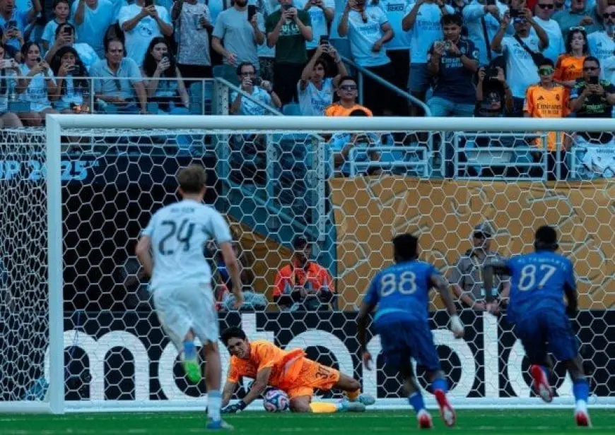 الهلال يدهش الجميع بتحقيق سجل قياسي جديد أمام الفرق العربية في كأس العالم للأندية