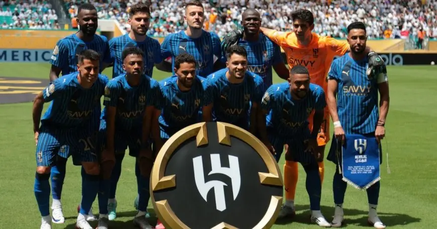 بعد إحراج ريال مدريد.. هل يجب على الهلال التعاقد مع لاعبين جدد؟