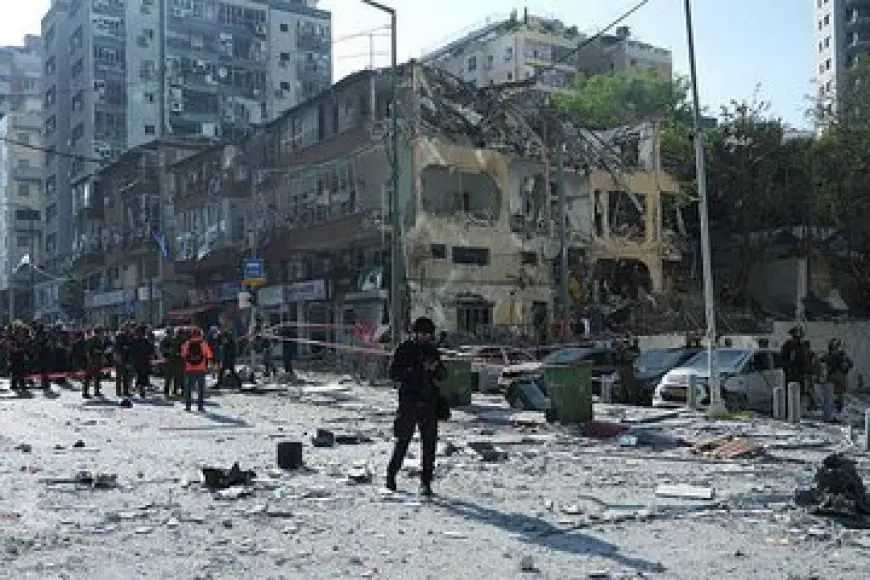 إيران تشن هجوماً مدمراً على مركز قيادة العدو!