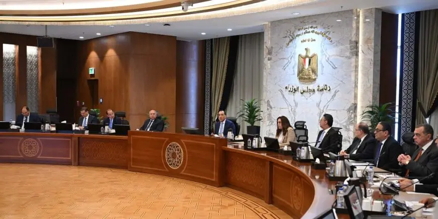 مفاجأة كبرى: احتياطي السلع يصل لـ9 أشهر في مصر!