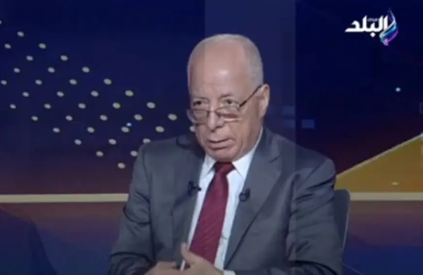 حلمي النمنم يكشف: لماذا يعارض الإخوان مؤسسة الجيش؟!