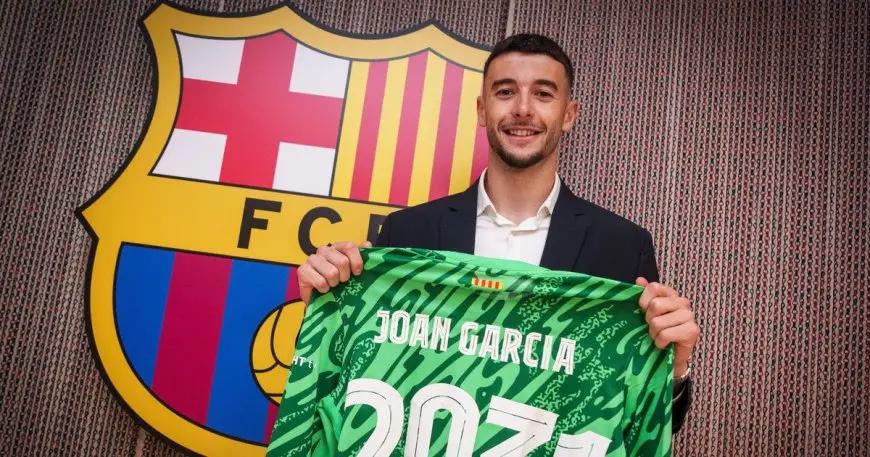 “جوان غارسيا: اللاعب الشجاع الذي يصبو للفوز بعدة ألقاب مع برشلونة!”