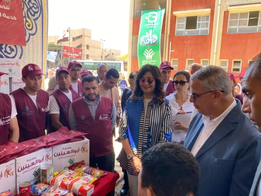 مركز القافلة الاجتماعي والثقافي ينضم إلى حملة “إيد واحدة” في الإسكندرية – لن تصدق ما حدث!