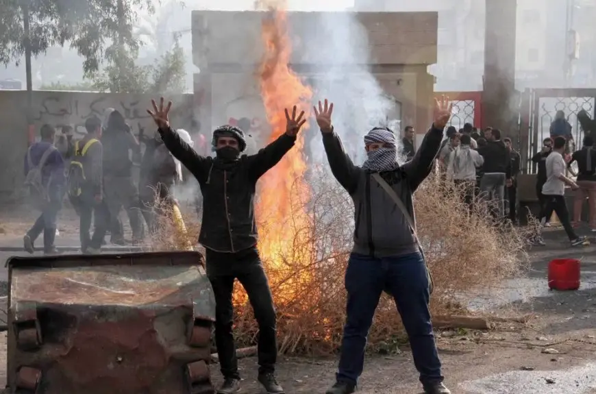 كشف تفاصيل صادمة عن مخطط الإخوان المسلمين لهيكلة الجيش المصري!