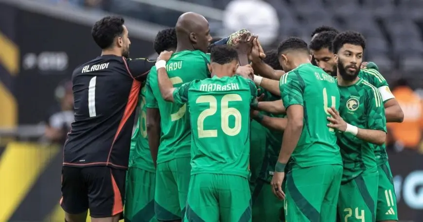 مواجهة نارية بين السعودية والمكسيك في كأس الذهبية – تعرف على القنوات الناقلة!