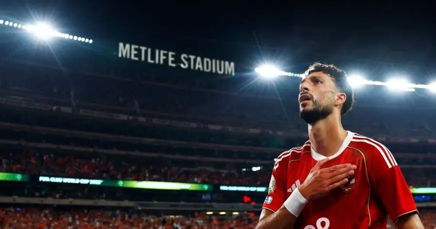 وسام أبو علي يشعر بالحزن الشديد لضياع الفرص الذهبية في كأس العالم للأندية!
