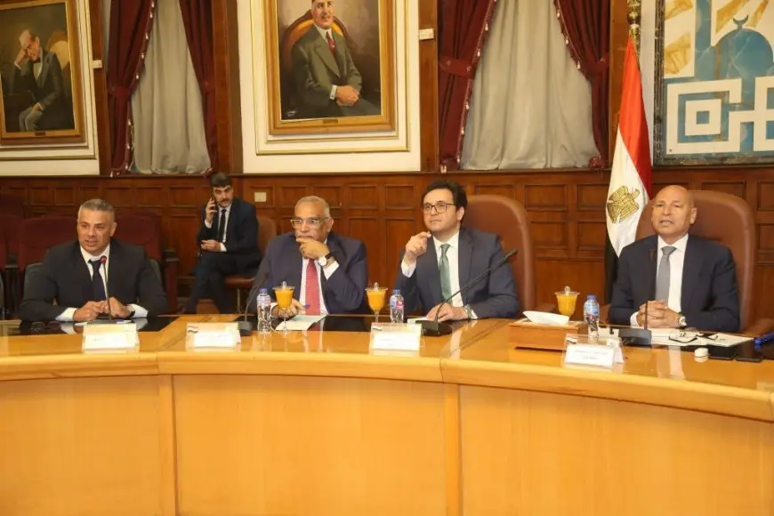 وزير الثقافة يخطط لإعادة العاصمة الثقافية للحياة! هذه خطوات التعاون مع محافظ القاهرة