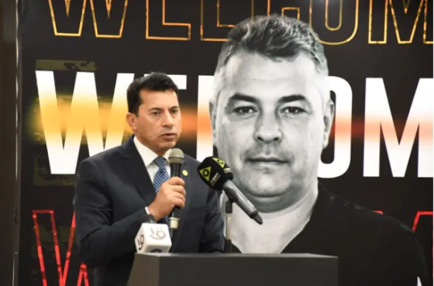 وزير الرياضة يفاجئ الجميع بحضوره لتقديم باسكوال كمدير فني للمنتخب اليدية