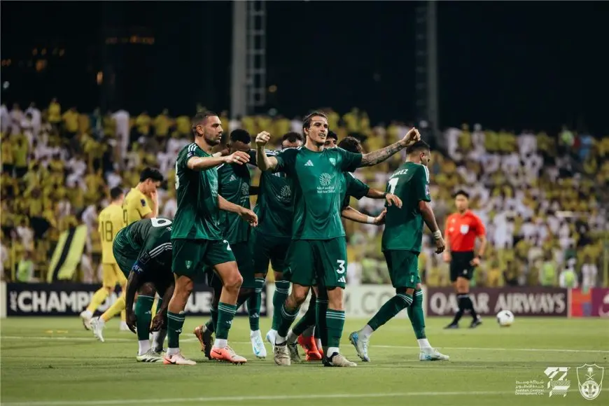 بالفيديو: فاجأة كبرى! الإعلان الرسمي عن رحيل مدير الرياضة من أهلي جدة