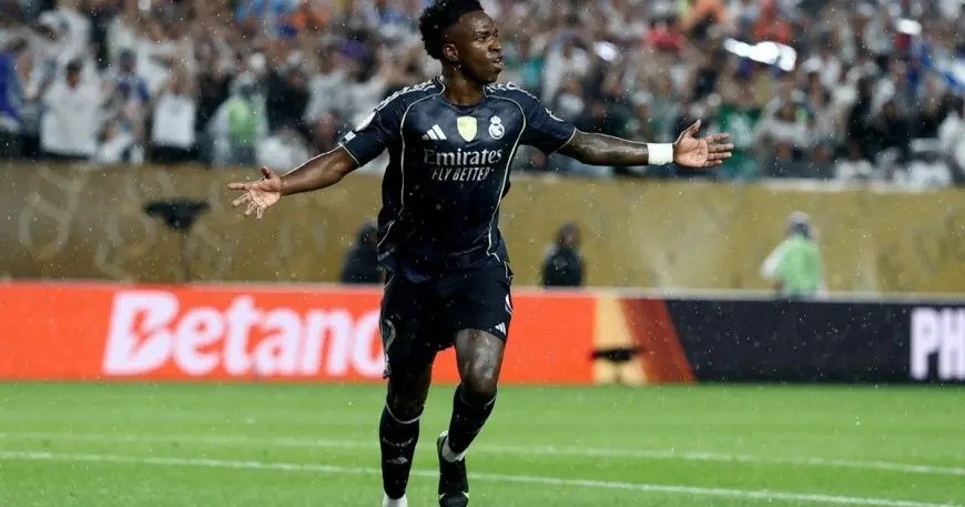 “سحر فينيسيوس يتجدد! اكتشف كيف استعاده مع ريال مدريد بـ كعب رائع!”